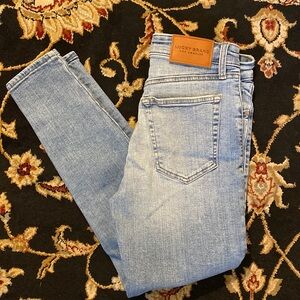 Lucky Brand 4/27 high rise ankle jeans